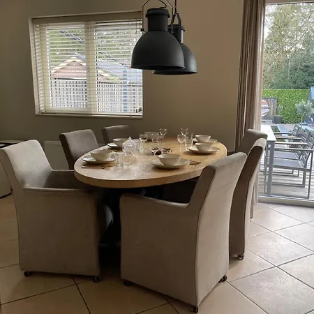 Vakantiehuis Meivakantie Op De Veluwe - Luxe Boshuis Met Privé Wellness Putten